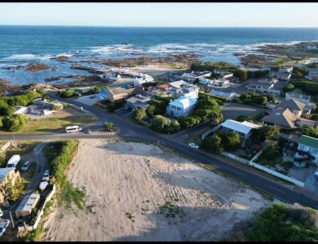 LAND FOR SALE IN KLEINBAAI